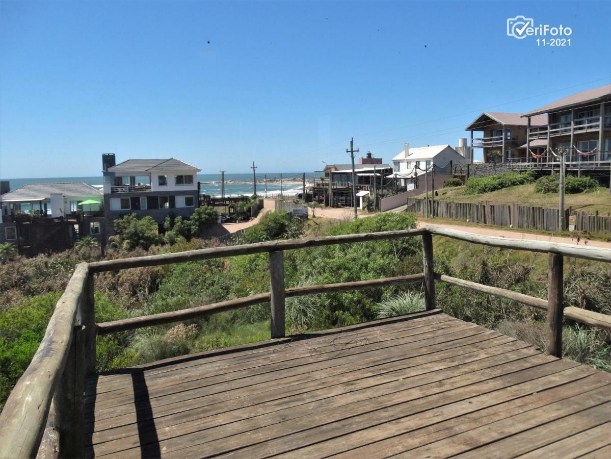 Cabanas En Playa Rivero Punta Del Diablo Exterior foto