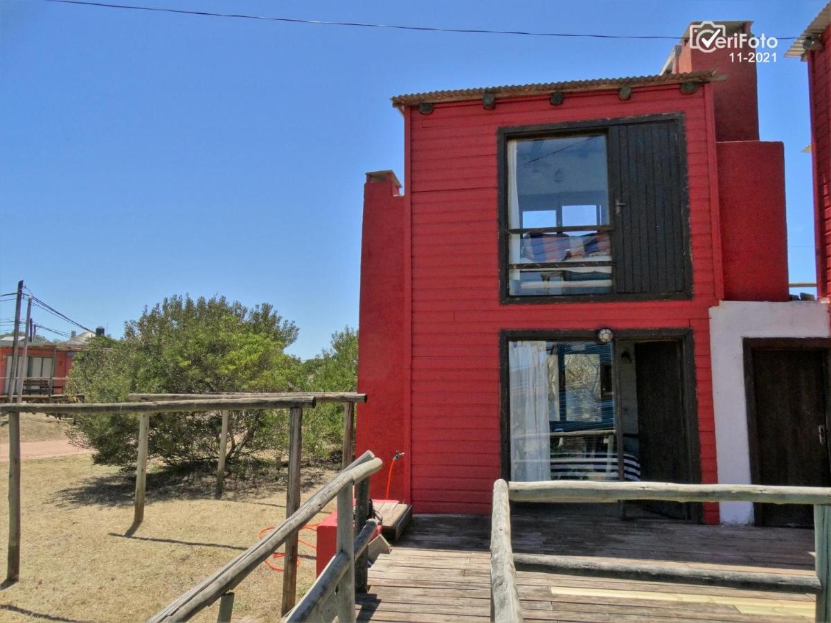 Cabanas En Playa Rivero Punta Del Diablo Exterior foto
